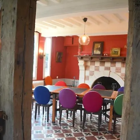 Manoir Normand Au Cœur D’un Domaine Equestre